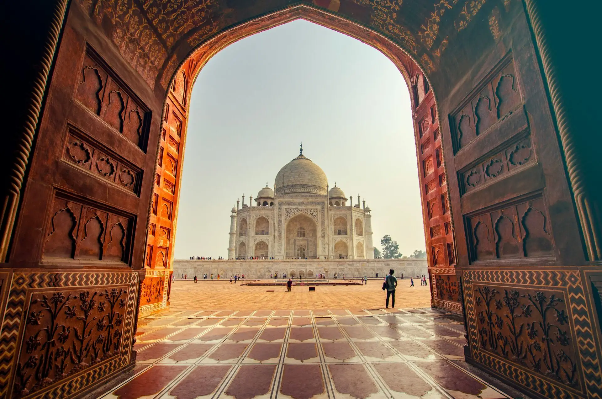 the Hidden Side of India